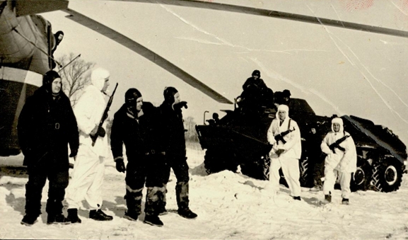 13. ГАПК. Фотофонд, П-2938(в). На острове Даманском. Имансеий района. 1969 г.jpg