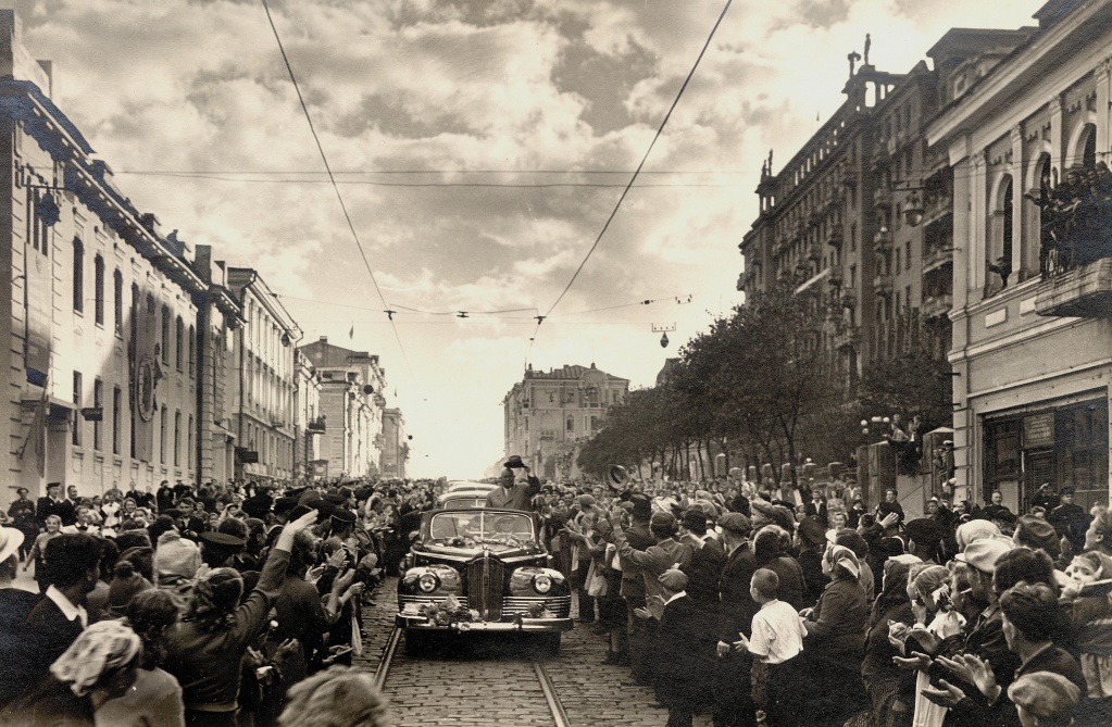 Фотоальбом №9. Встреча Н. С. Хрущёва, 3 октября 1959 г.jpg